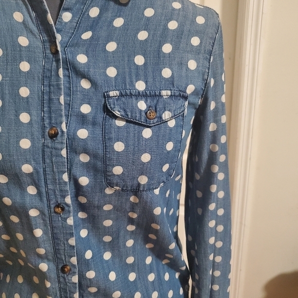 BDG Polka Dot Denim Button Down Shirt Blue and White Size S - Picture 5 of 9